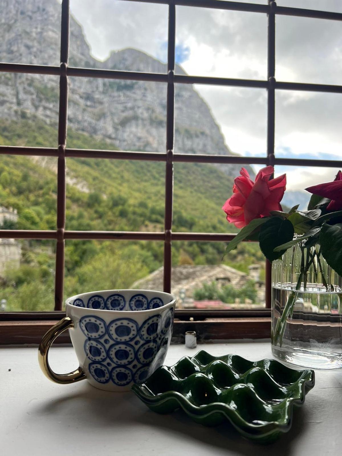 Ikojenia Traditional Lodge بايبيغكو المظهر الخارجي الصورة