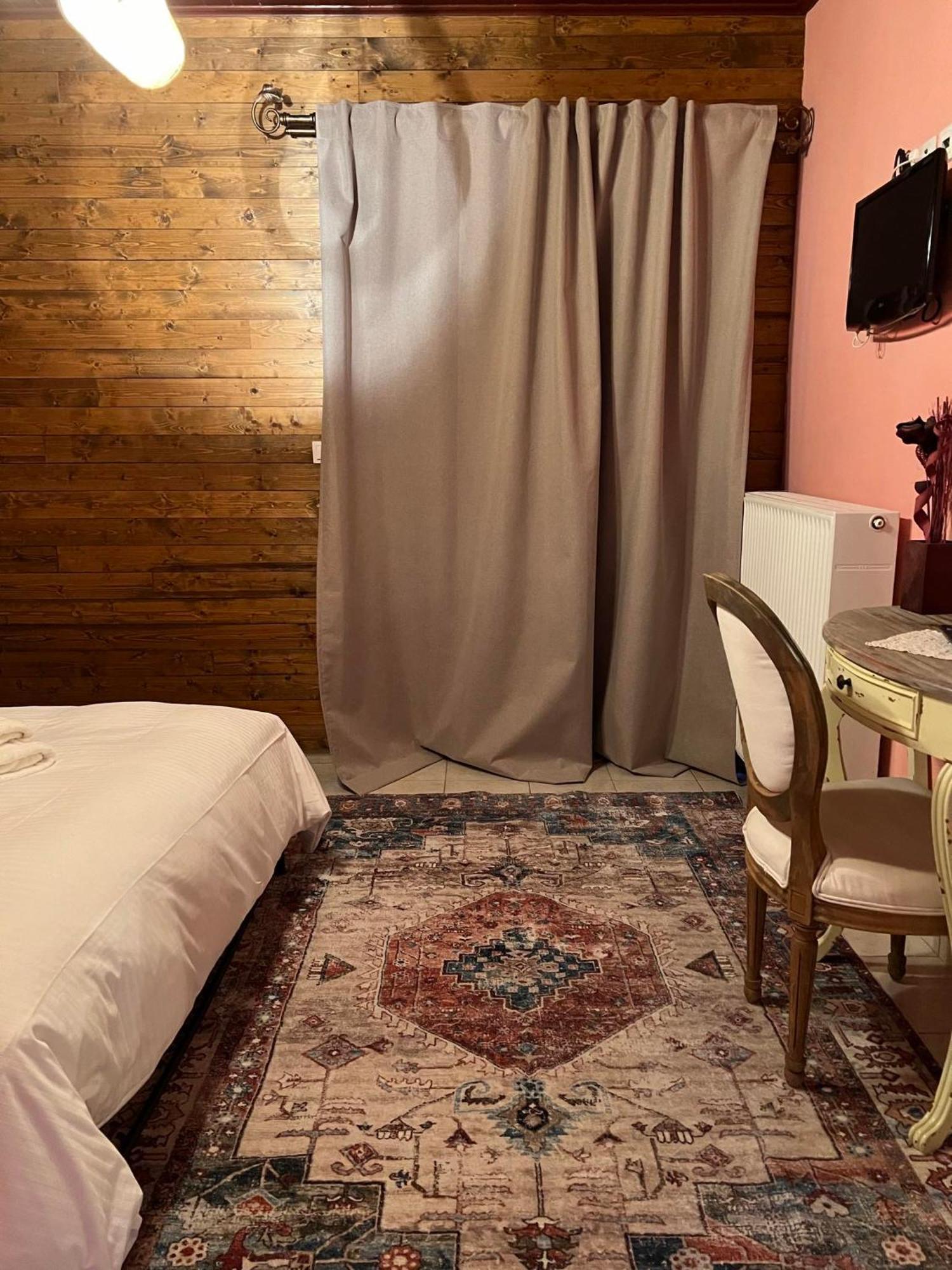 Ikojenia Traditional Lodge بايبيغكو المظهر الخارجي الصورة