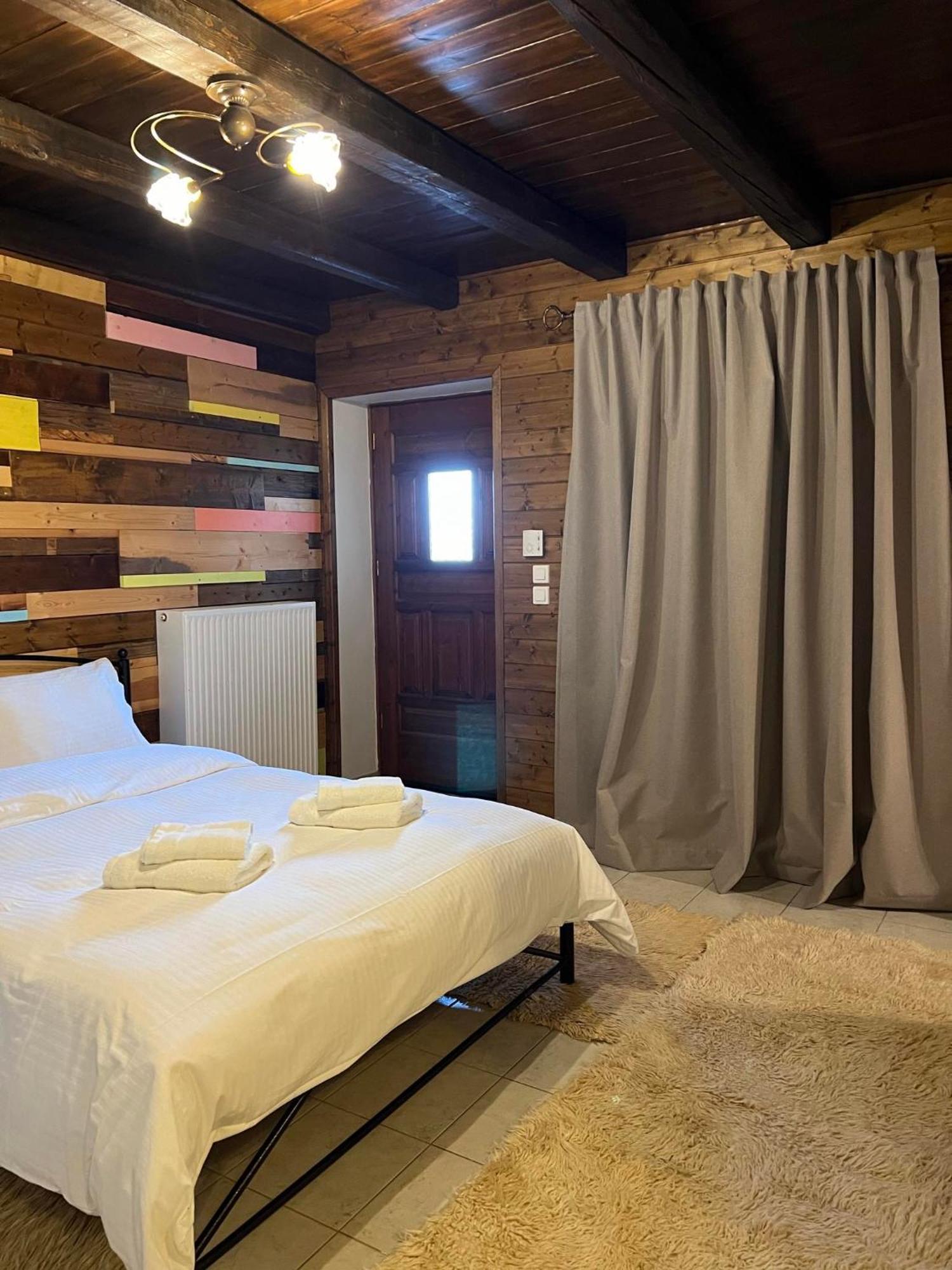 Ikojenia Traditional Lodge بايبيغكو المظهر الخارجي الصورة
